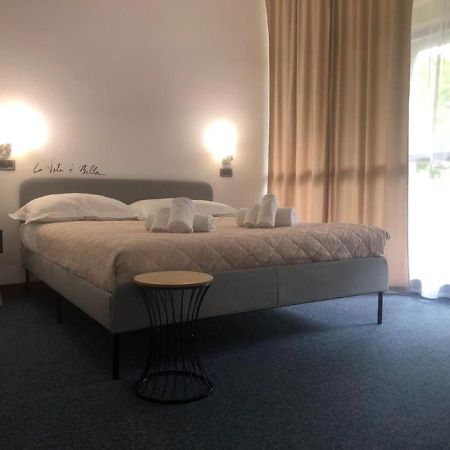 Hotel Domus Cerreto dʼEsi Kültér fotó