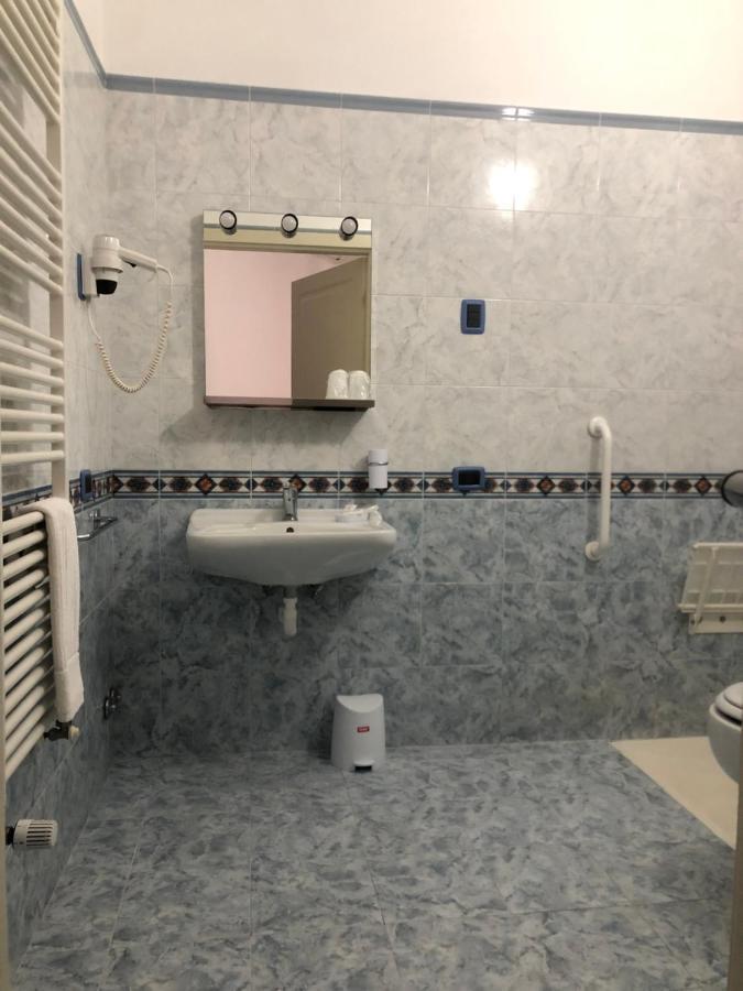 Hotel Domus Cerreto dʼEsi Kültér fotó